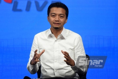 Mohd Syahir semasa Program Sinar Live bertajuk 'Pas 'king maker' PRU15?' yang disiarkan secara langsung di semua platform digital Sinar Harian, pada Rabu.- Foto Sinar Harian RAFEQ REDZUAN