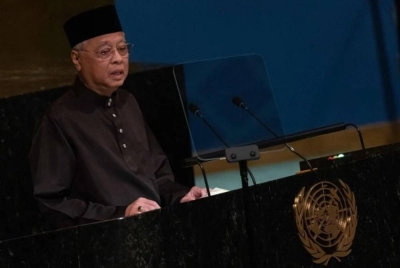 Ismail Sabri menyampaikan ucapan pada Debat Umum sempena Perhimpunan Agung Pertubuhan Bangsa-Bangsa Bersatu Sesi Ke-77 di Ibu Pejabat PBB pada September lalu. - Foto AFP