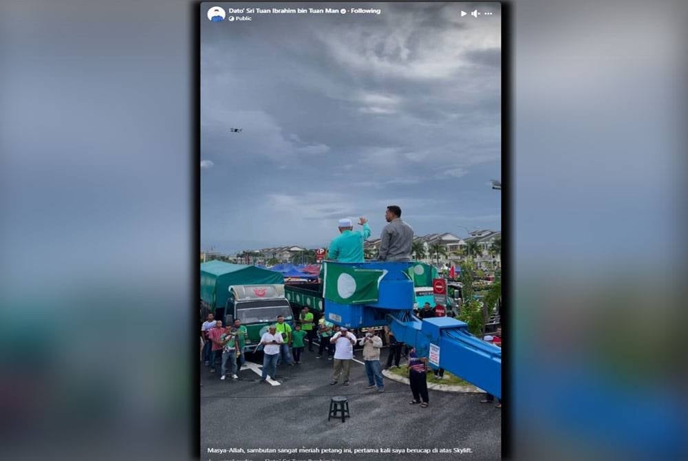 Tangkap layar ceramah Tuan Ibrahim yang menggunakan skylift hari ini.