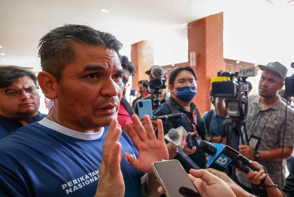 Calon Perikatan Nasional (PN) bagi Parlimen P125 Putrajaya Datuk Dr Radzi Jidin -Foto Bernama