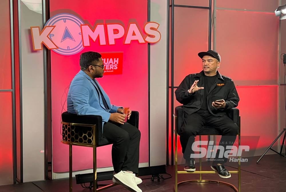 Jose (kanan) ketika menjadi tetamu rancangan Kompas Rasuah Busters Edisi Khas PRU15 bertajuk Tuntut Lain, Dapat Lain pada Sabtu