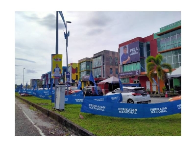 Kebanyakan golongan peniaga di kawasan Parlimen Tambun mengakui pelbagai inisiatif yang diberikan bawah pimpinan Muhyiddin ketika itu amat membantu meringankan beban mereka.