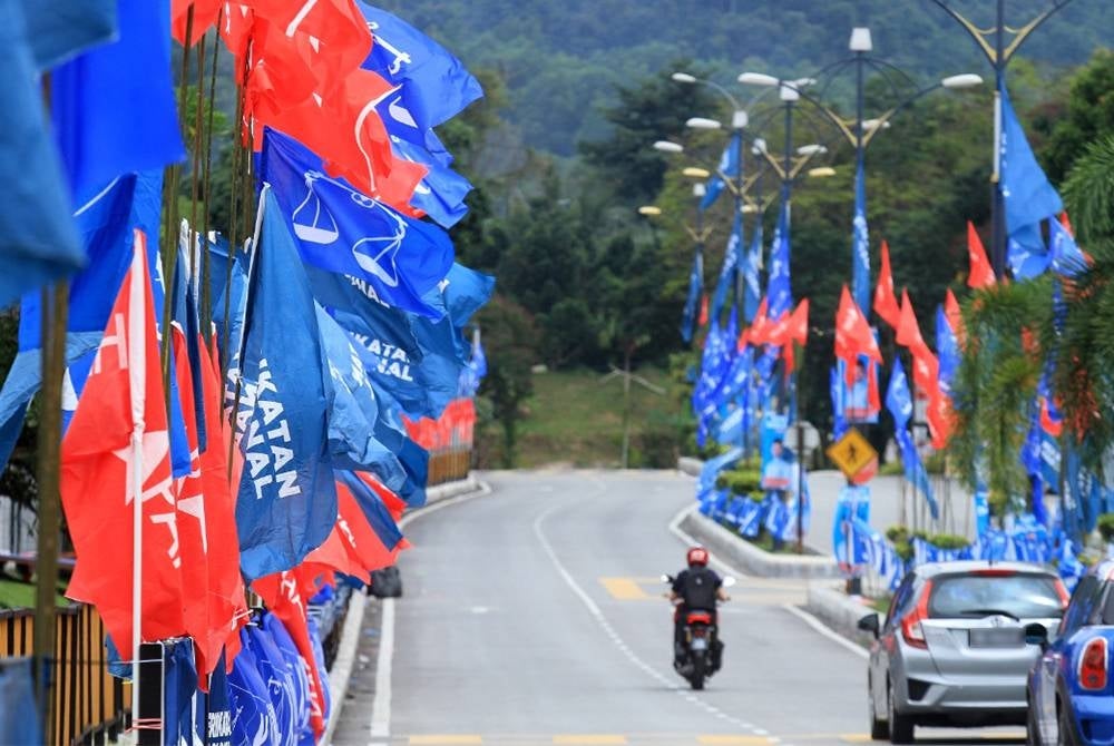 Terlakar dalam sejarah pilihan raya umum negara akan jumlah calon bertanding yang begitu ramai, iaitu 1,386 orang. Foto hiasan