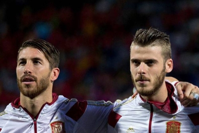 Ramos (kanan) dan de Gea terpaksa melupakan kempen Piala Dunia kali ini.