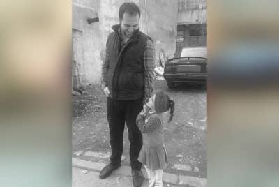 Yusuf Meydan dan anak perempuannya maut dalam letupan bom di Istiklal Avenue, Istanbul pada Ahad lalu. - Foto Twitter