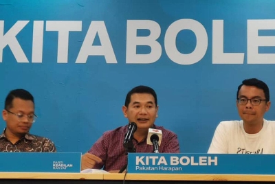 Nik Nazmi, Rafizi.