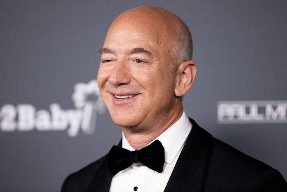 Jeff Bezos bimbang ekonomi AS akan mengalami kemelesetan pada tahun depan.