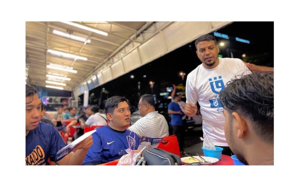 Rafique Rashid sibuk menemui warga Shah Alam sepanjang tempoh dua minggu kempen yang diberikan.
