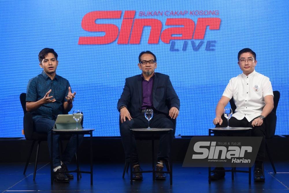 Noor Nirwandy (tengah) ketika menjadi panel dalam program Sinar Live yang bertajuk ‘Bahang Putrajaya Makin Terasa’ disiarkan di semua platform Sinar Harian pada Khamis.