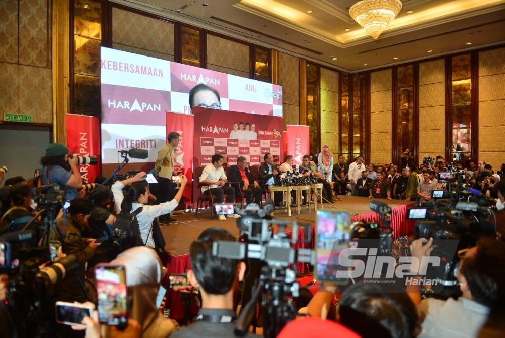 Sidang media Pakatan Harapan (PH) di Grand Dorsett, Subang hari ini. Foto Sinar Harian / Asril Aswandi Shukor.