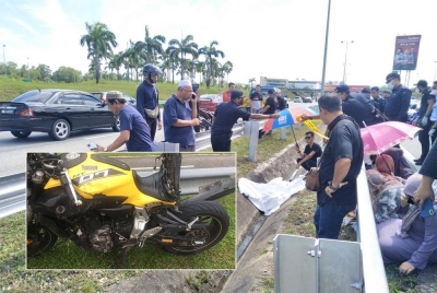 Mangsa yang merupakan pemandu lori itu disahkan maut di lokasi kejadian pada Ahad. (Gambar kecil: Motosikal yang ditunggang mangsa dalam kejadian di Kilometer 2.7 Lebuhraya Koridor Guthrie (GCE), di sini pada Ahad.)