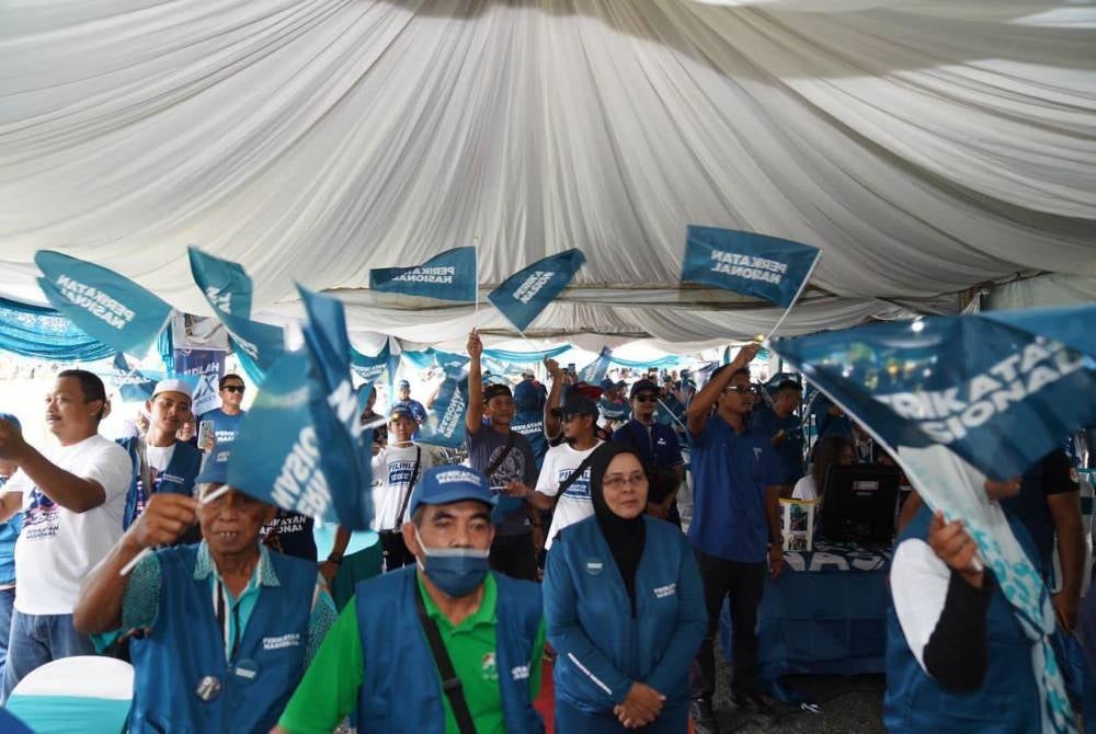 Tsunami 'biru tua' tolak BN pada PRU15 petanda pendirian moral pengundi Melayu masih belum korup.