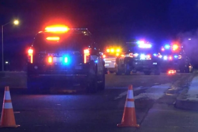 Polis mengepung lokasi kejadian di Colorado Springs. - Foto Agensi