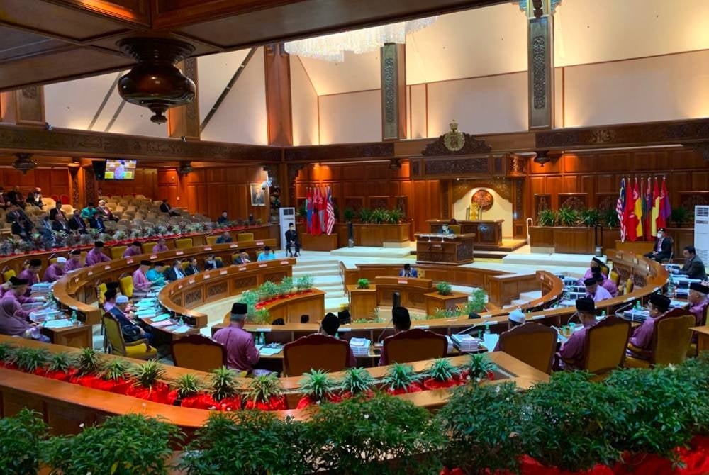 Persidangan Dewan Undangan Negeri (Belanjawan) ke-3 Penggal Kelima di Kota Darul Naim, Kota Bharu, pada Khamis.