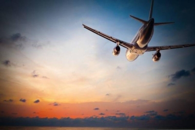 Lebih 1,800 penerbangan di Amerika Syarikat terpaksa ditunda pada Ahad berikutan cuaca buruk. (Gambar hiasan) - Foto Bernama