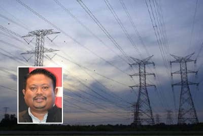 TNB bersiap siaga dan menggiatkan siri-siri kempen keselamatan pepasangan TNB di musim tengkujuh terutama di kawasan penempatan berisiko banjir. (Gambar kecil: Khairizam)