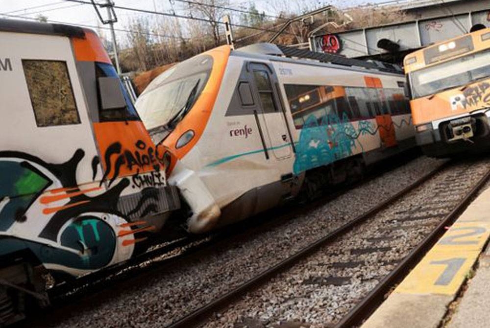 Insiden kemalangan kereta api di Barcelona. - Agensi