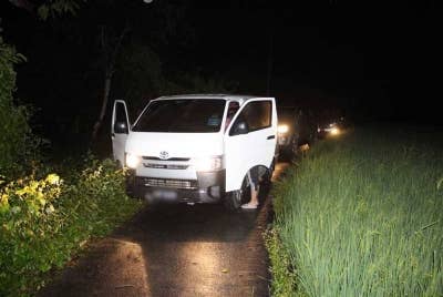 Imigresen Perlis berjaya membongkar kegiatan penyeludupan PATI susulan penahanan sebuah van menerusi operasi di Padang Besar, Perlis pada Jumaat.