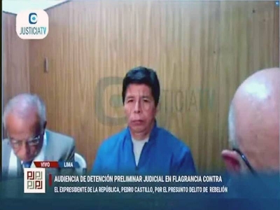 Castillo (tengah) diperintahkan untuk ditahan selama tujuh hari oleh mahkamah sementara siasatan dijalankan ke atasnya. - Foto Agensi