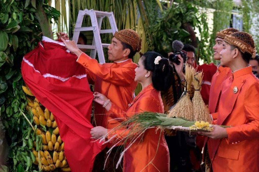 Anak bongsu Presiden Jokowi, Kaesang Pangarep akan melangsungkan perkahwinannya di wilayah Boyolali di bahagian timur Jawa Tengah. - Foto AFP
