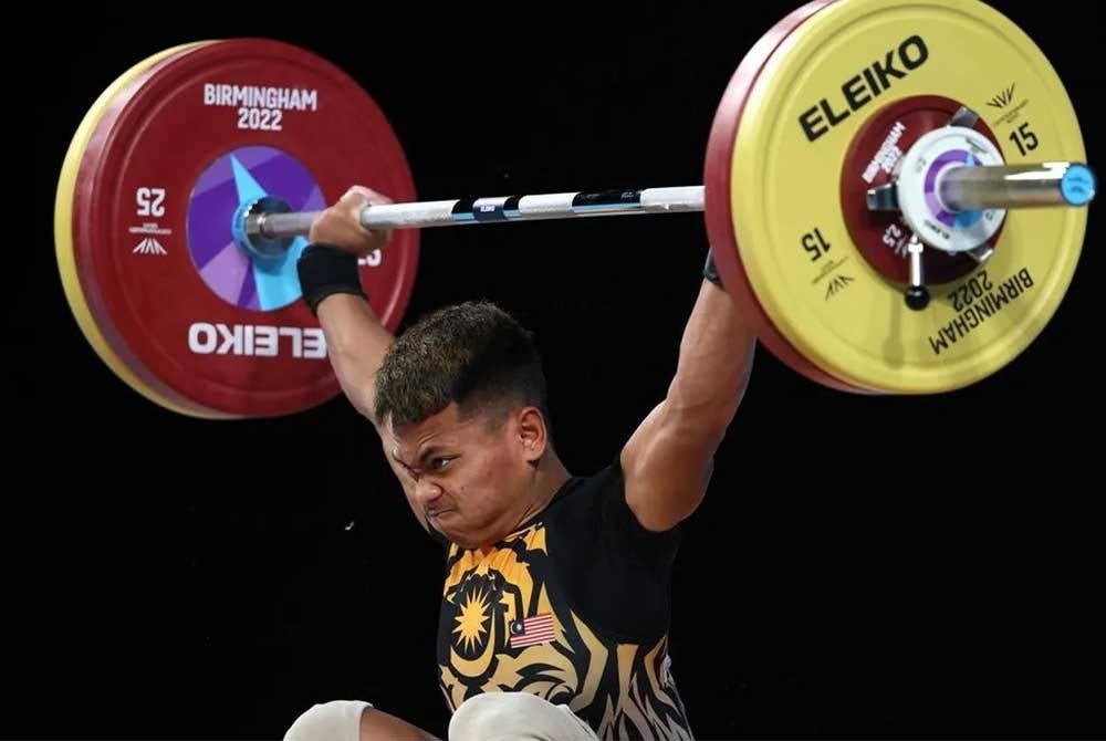 Aniq menyumbang pingat emas pada Sukan Komanwel Birmingham 2022.