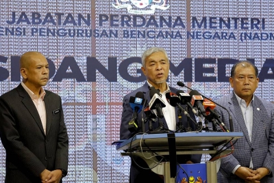 Ahmad Zahid bercakap pada sidang media selepas mempengerusikan Mesyuarat JPBP Bilangan 3 Tahun 2022 di Perdana Putra pada Selasa. - Foto Bernama