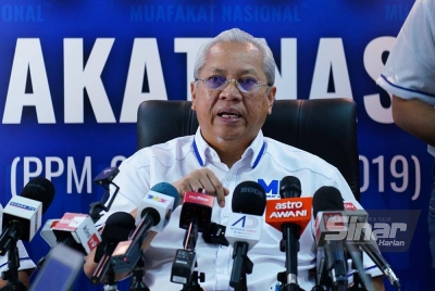 Annuar ada sidang akhbar di Ibu Pejabat Muafakat Nasional pada Khamis. FOTO: HALIM WAHID