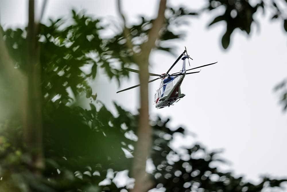 Tinjauan udara di sekitar lokasi kejadian tanah runtuh di tapak perkhemahan Father's Organic Farm, Batang Kali pada Sabtu. - Foto Bernama