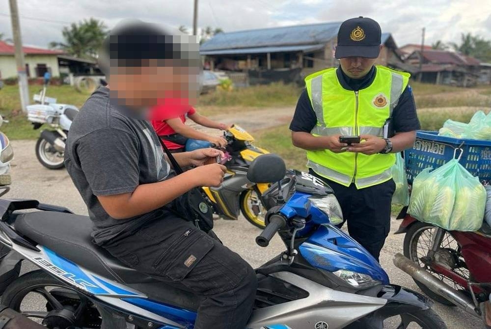Sebanyak tujuh daripada 116 notis saman dikeluarkan membabitkan tidak memakai topi keledar dalam Ops Khas topi kalendar di sekitar Jalan Permatang Badak.