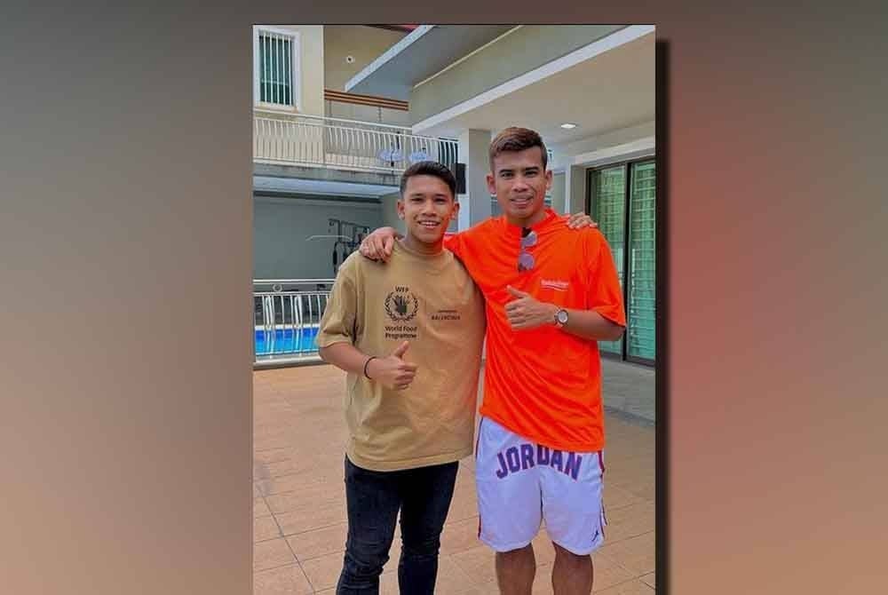 Alfi (kanan) dan Safawi berkongsi minat sama bergiat aktif dalam arena bola sepak. - Foto Instagram Alfi Rasid