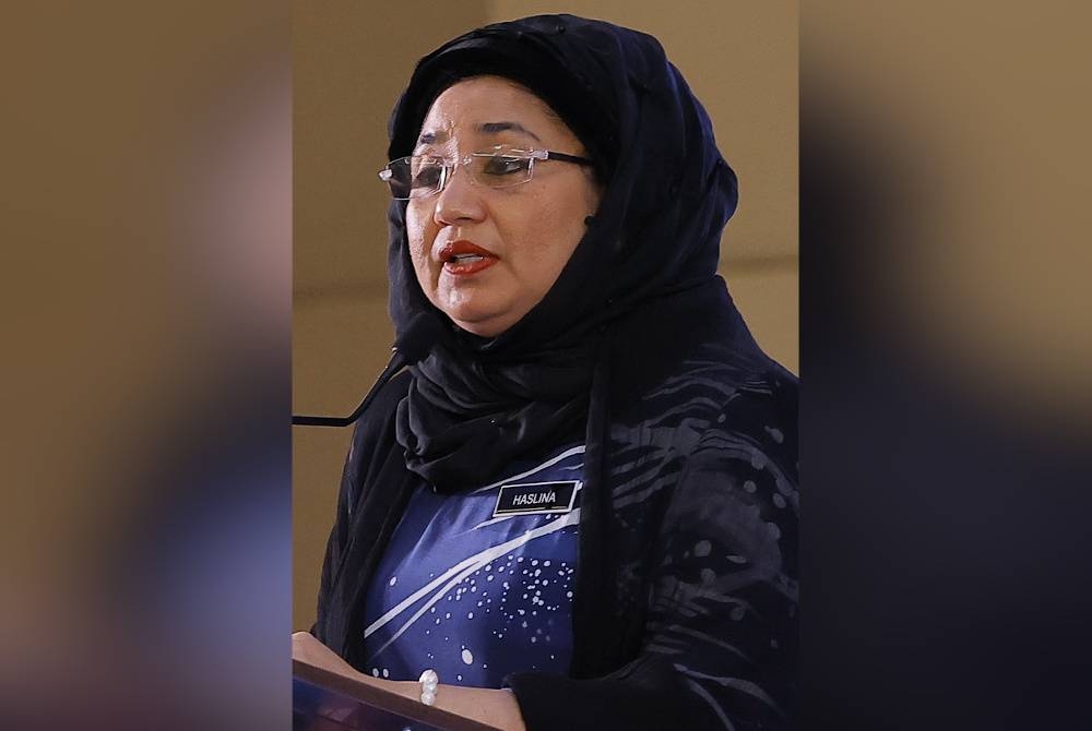 Haslina - Foto Bernama