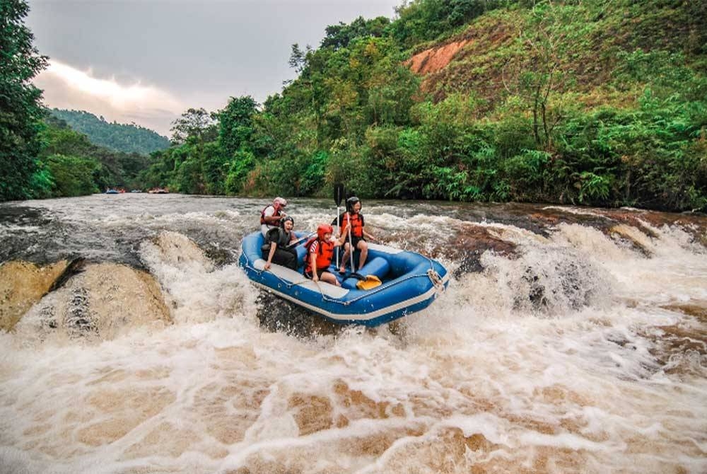Tourism Selangor turut berkongsi gambar aktiviti White Water Rafting Kuala Kubu Baru.