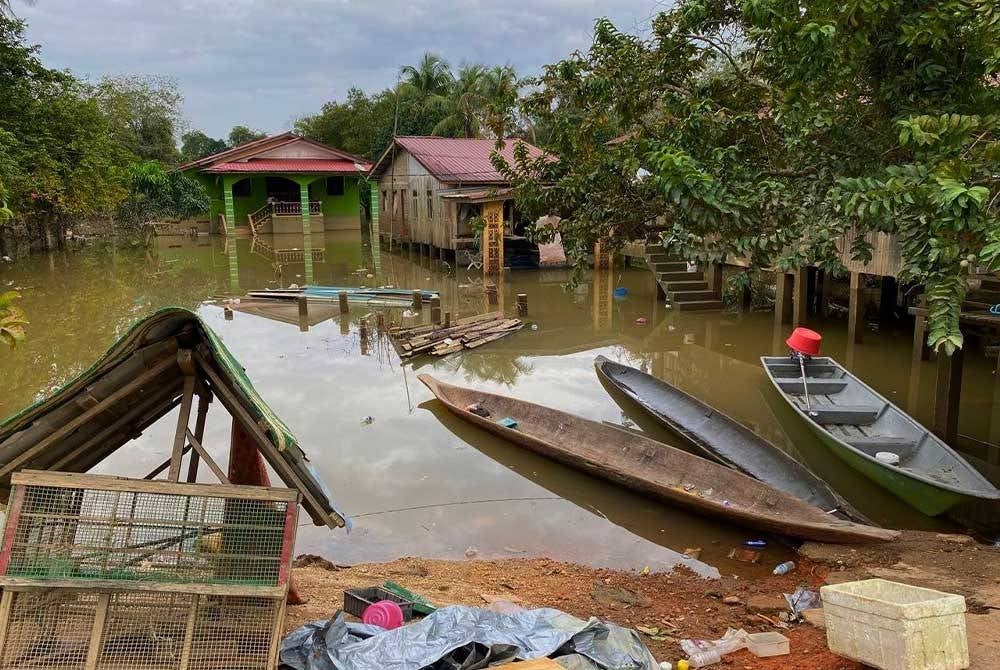 Polis Kelantan akan melakukan pemantauan dari semasa ke semasa mengenai situasi semasa banjir di Thailand bagi menghadapi gelombang ketiga banjir di negeri itu. - Gambar hiasan