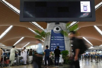 Keputusan China untuk melonggarkan pengurusan Covid-19 bermula 8 Januari depan mengundang pelbagai reaksi masyarakat dunia termasuk Malaysia. - Gambar hiasan