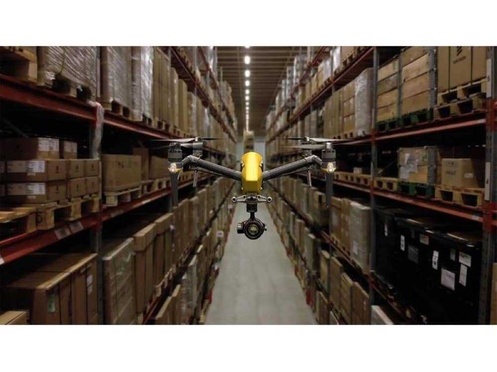 Dron turut digunakan untuk menyemak inventori.