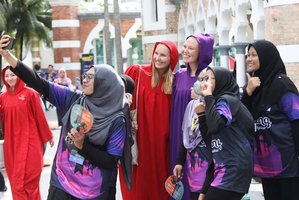 Program Masjid Tour mempromosikan fungsi dan peranan masjid sebagai masjid pelancongan di ibu negara.