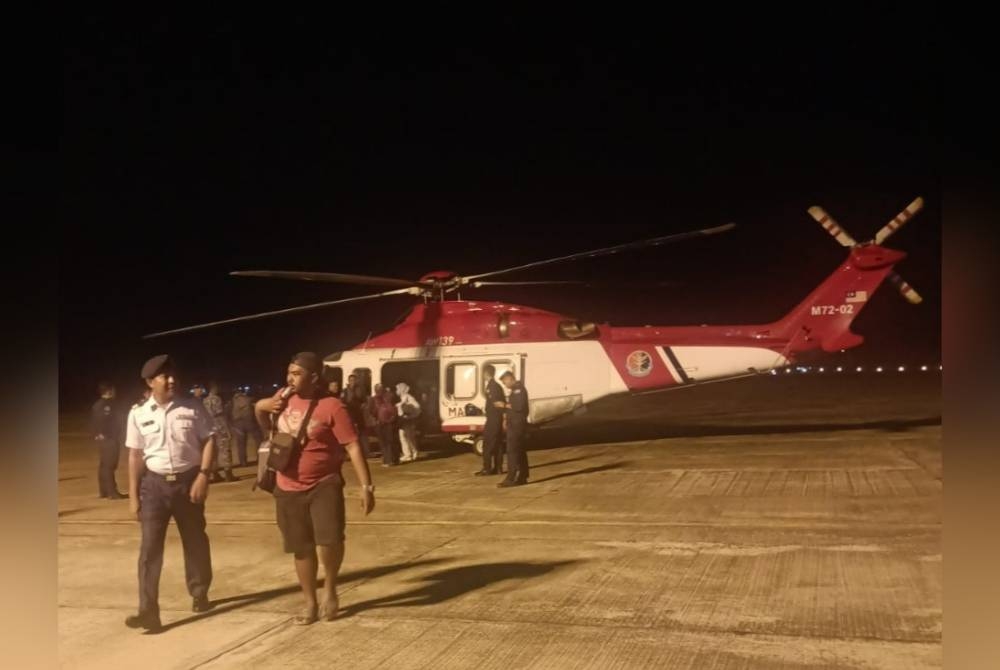 Helikopter jenis Agusta AW139 milik Maritim Malaysia dari Stesen Udara Maritim Subang (SUMS) yang terlibat melakukan penerbangan ihsan membawa ibu mengandung dari Pulau Tioman ke HTAA di sini pada Isnin.