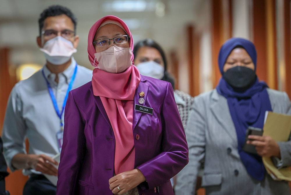 Dr. Zaliha ketika hadir sesi libat urus Kementerian Kesihatan bersama media hari ini di Kementerian Kesihatan. Foto Bernama
