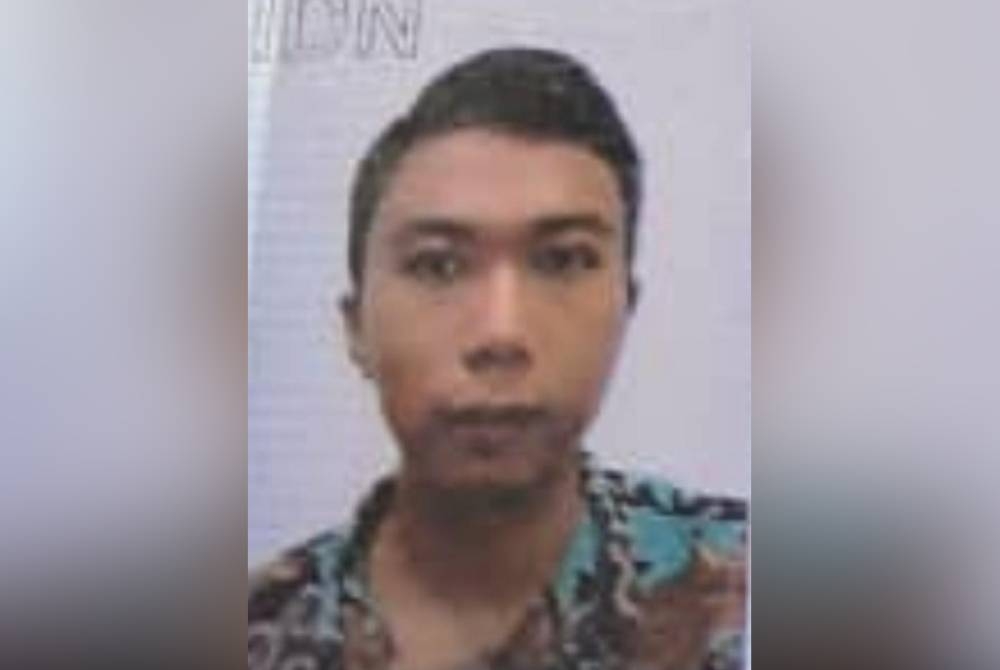 Mangsa Syaefullah, 27, seorang lelaki warga Indonesia dikatakan terjatuh ke dalam laut sekitar perairan Pulau Ketam pada Selasa.