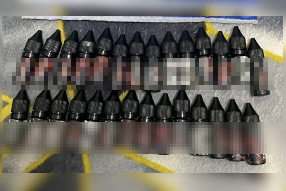 Antara rampasan yang dibuat dalam serbuan terbabit. - Foto PDRM