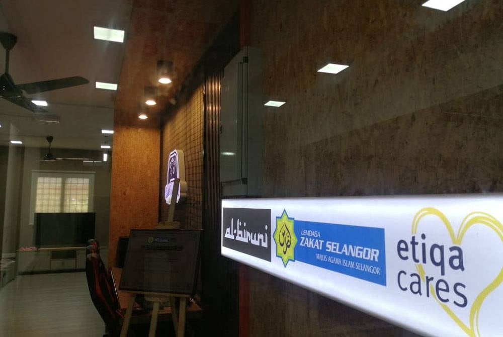 Pusat Inovasi dan Pembelajaran Al-Biruni Zakat Selangor adalah kemudahan kepada anak-anak di Pangsapuri Enggang, Bandar Kinrara mengulang kaji pelajaran.