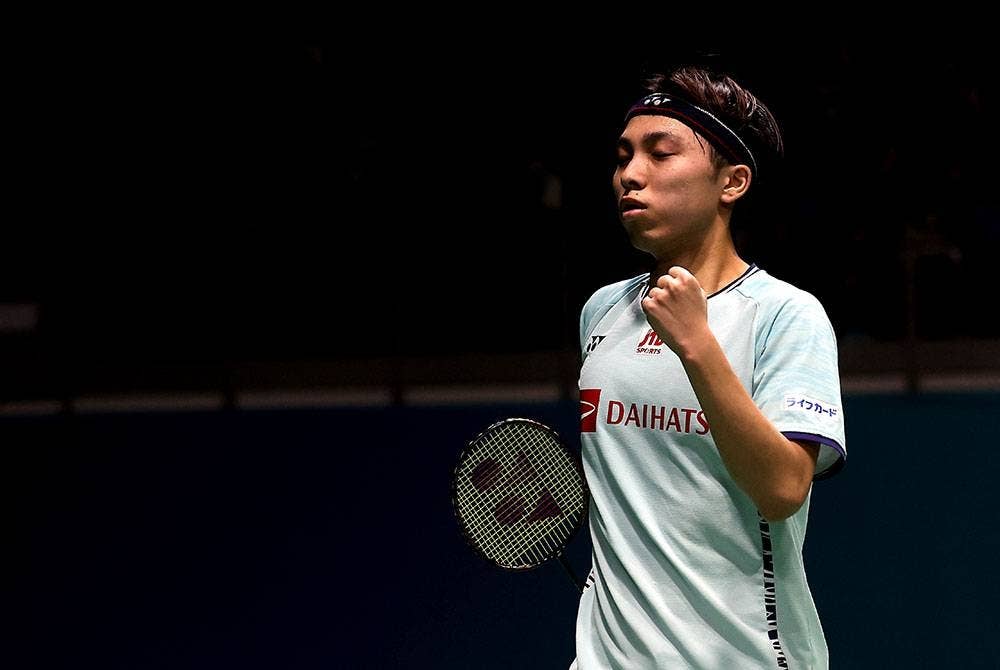 Pemain perseorangan Jepun Naraoka Kodai ketika beraksi menentang pemain India H. S. Prannoy pada suku akhir Kejohanan Badminton Petronas Terbuka Malaysia 2023 di Axiata Arena hari ini.
