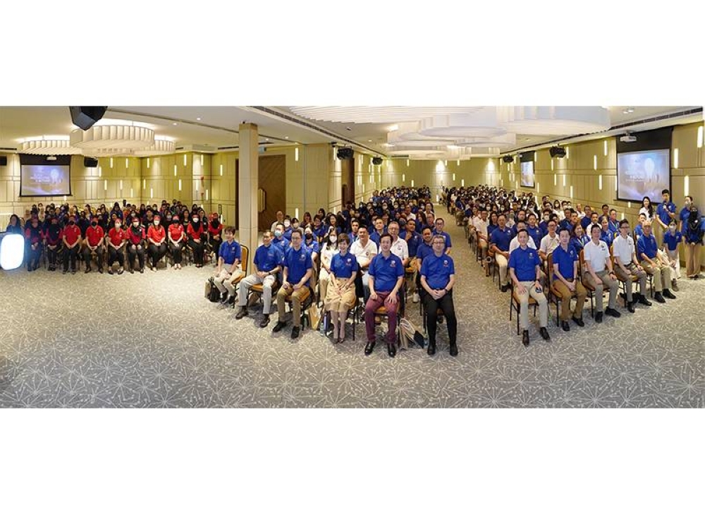 Mesyuarat tahunan 'Town Hall' LBS 2023 telah berlangsung dengan jayanya dengan mengumpulkan lebih dari 800 warga kerja LBS, di Ibu Pejabat LBS, Petaling Jaya, di sini, baru-baru ini.
