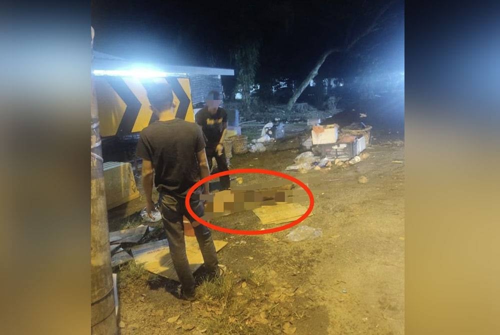 Mangsa disyaki pengedar dadah dibelasah sekumpulan lelaki di Olak Lempit, Banting, baru-baru ini sebelum meninggal dunia Isnin lalu.