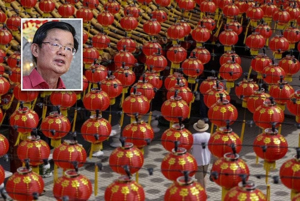 Tahun Arnab kali ini diharap terus membawa kestabilan dan kemakmuran kepada negara. - Foto Bernama (Gambar kecil: Chow Kon Yeow)