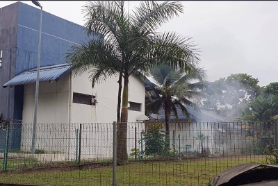 Gambar tular yang memaparkan dakwaan pembakaran terbuka di Balai Polis Bandar Utama.
