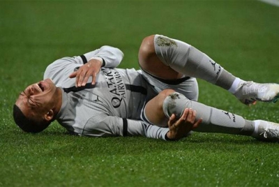 Mbappe mengalami kecederaan ketika aksi PSG menentang Montpellier pada Khamis. Foto Agensi