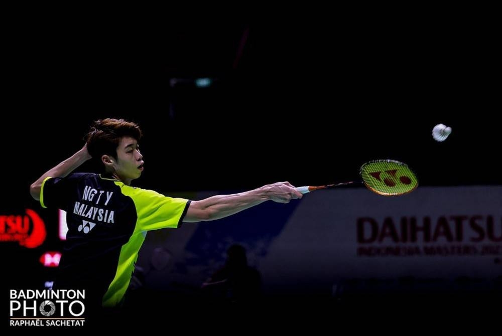 Tze Yong tewas kepada pemain Hong Kong pada aksi suku akhir Thailand Masters di Bangkok pada Jumaat. - Foto FB BAM