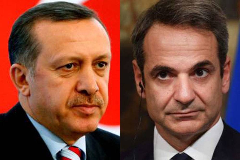 Mitsotakis (kanan) juga berikrar untuk menggunakan segala sumber yang ada bagi membantu Erdogan. - Foto Agensi