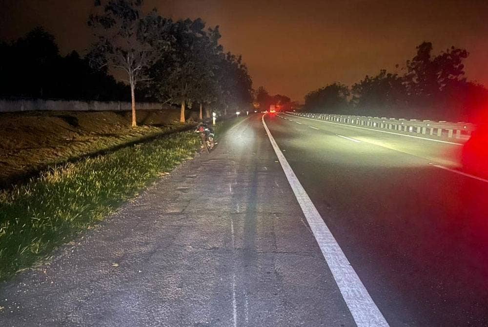 Seorang remaja lelaki maut dalam kemalangan di Lebuh Raya Utara Selatan dekat Sungai Petani, awal pagi Jumaat.